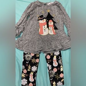 Snowman Christmas outfit size 2T. EUC
